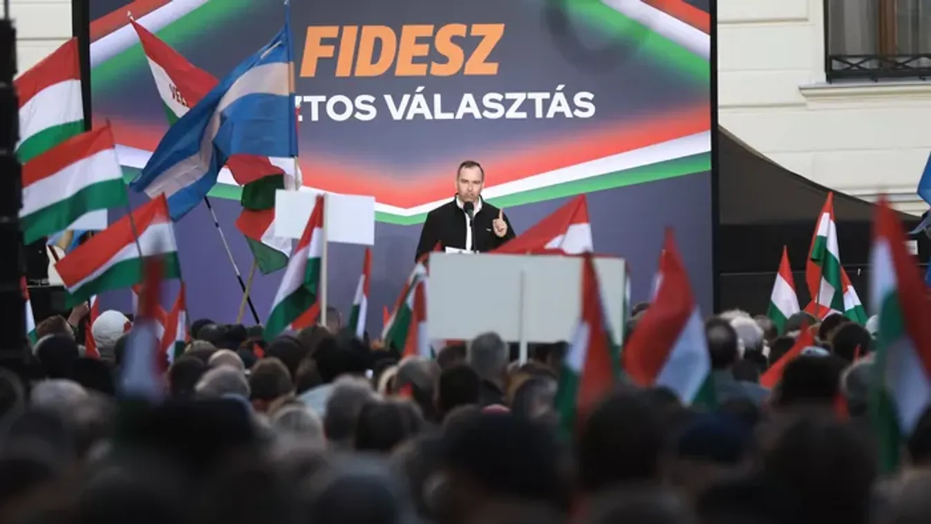 Döntenünk kell, hogy Magyarország vagy Ukrajna érdeke az első