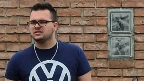 "Az otthonunk minden egyes négyzetcentimétere Attilára emlékeztet minket" - árulja házát a debreceni autóbaleset áldozatának családja