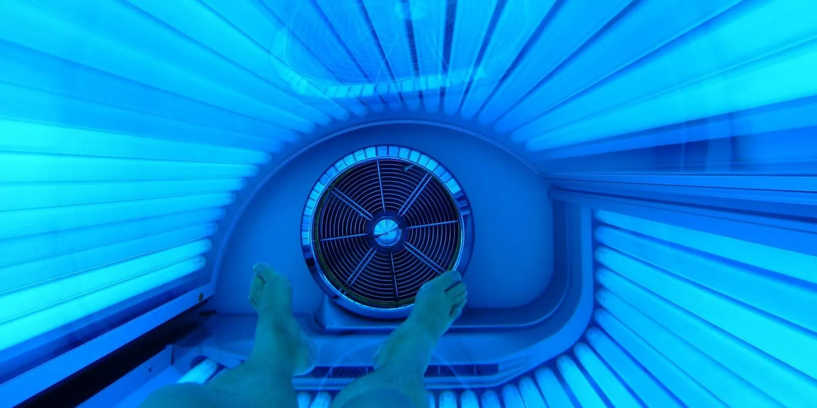 Megszólalt a szoláriumfüggő lány