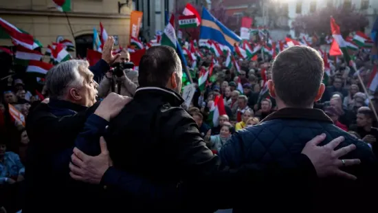 Óriási tömeg: ilyen volt Orbán Viktor országjárásának soproni állomása - Galéria