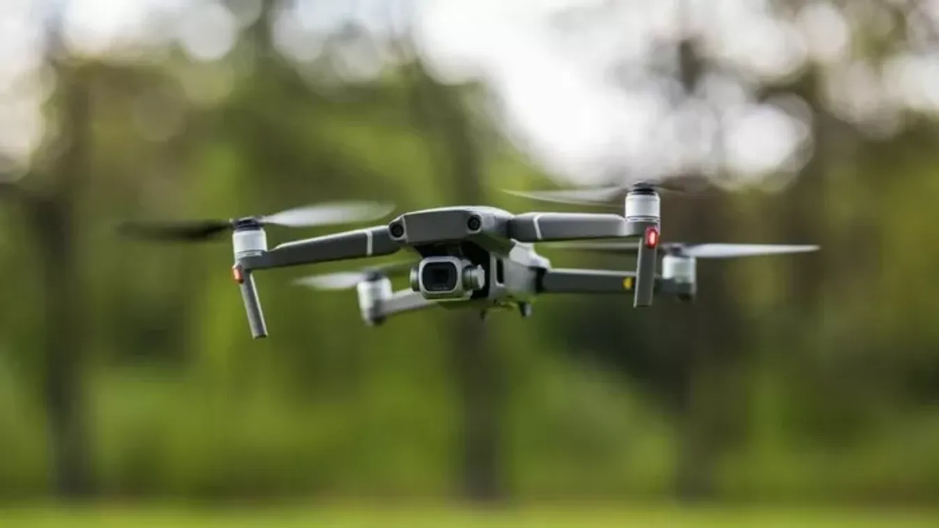 Egy francia nyugdíjas lelőtt egy kormányzati drónt