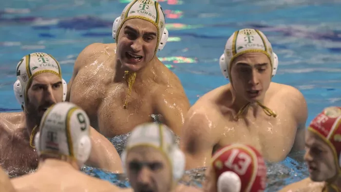 Sérülések és műtét után lehetetlenről beszél a Fradi edzője