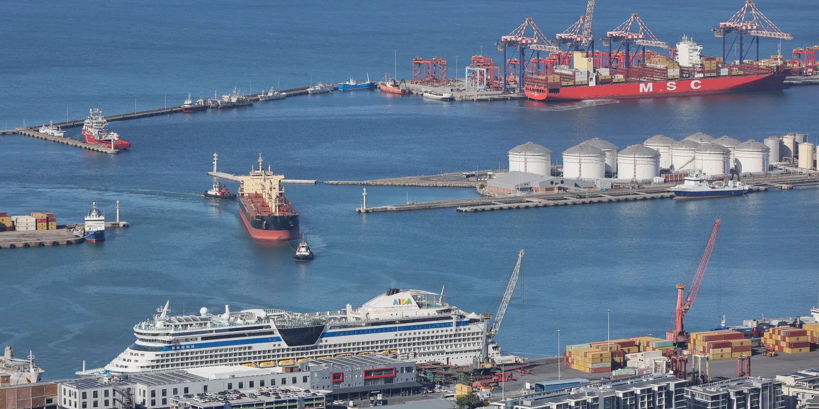 Orosz kerozin behozatalát szorgalmazzák több EU-s országban