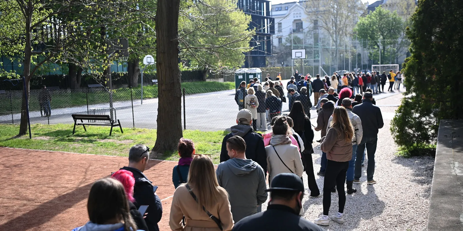 Mutatjuk a legfrissebb képeket az országgyűlési választásokról – Galéria!