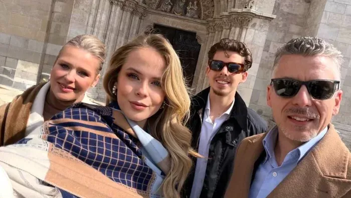 Rákay Philipék családosan szavaztak