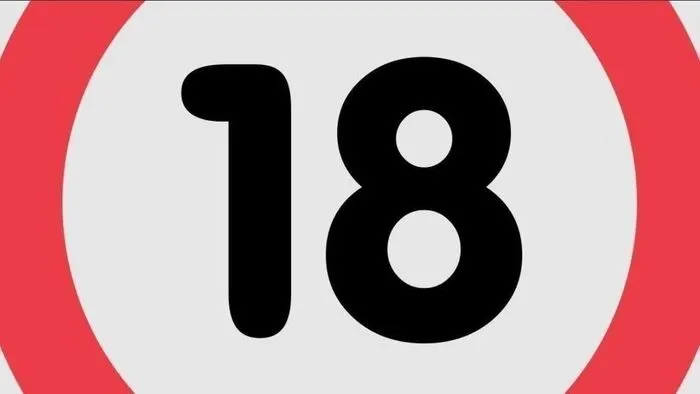 Almamellek és szeméremdomb, megmutatta bájait a igazgatónő