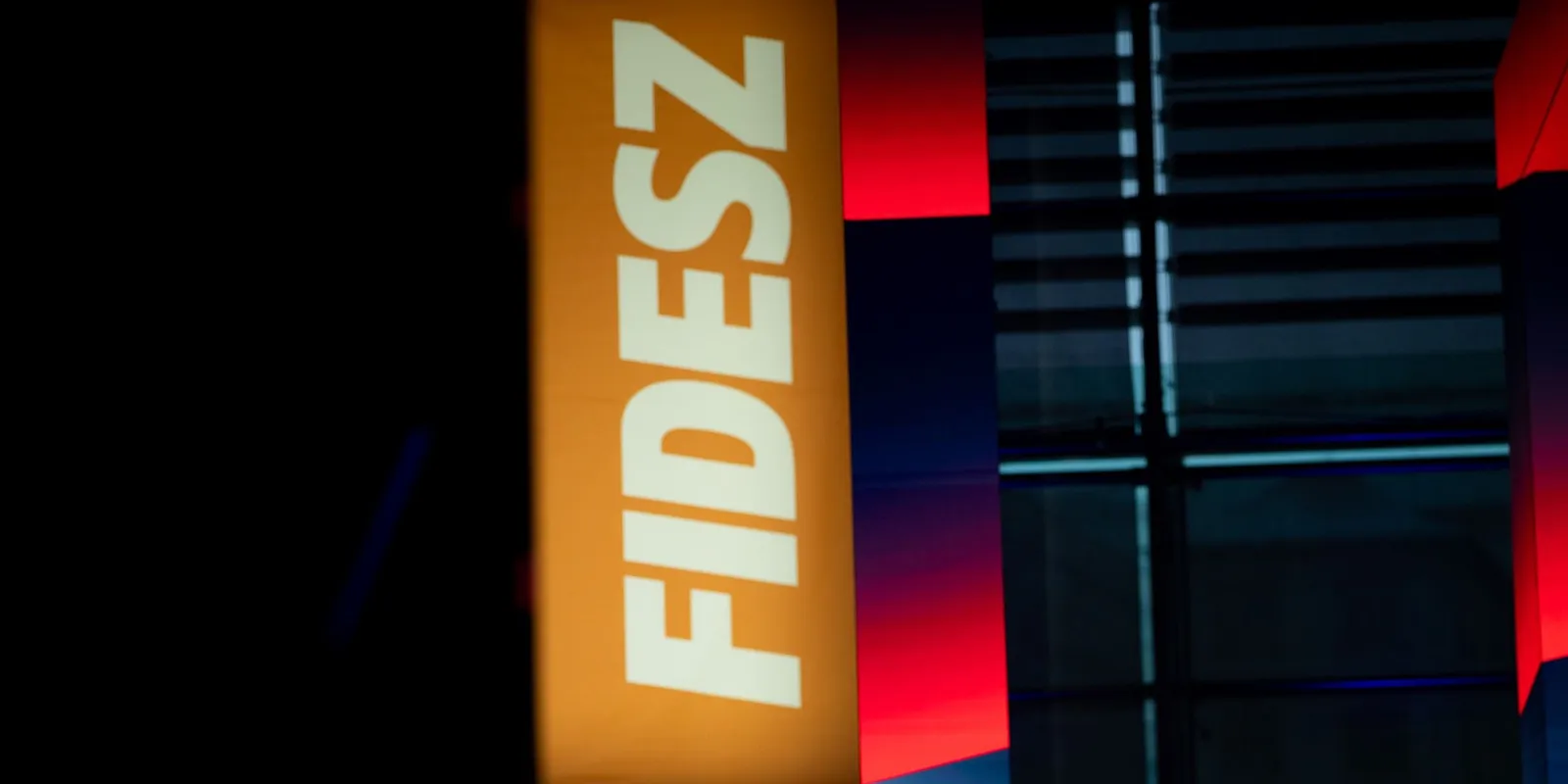 Csak a Fidesztől várják a rezsicsökkentés fenntartását