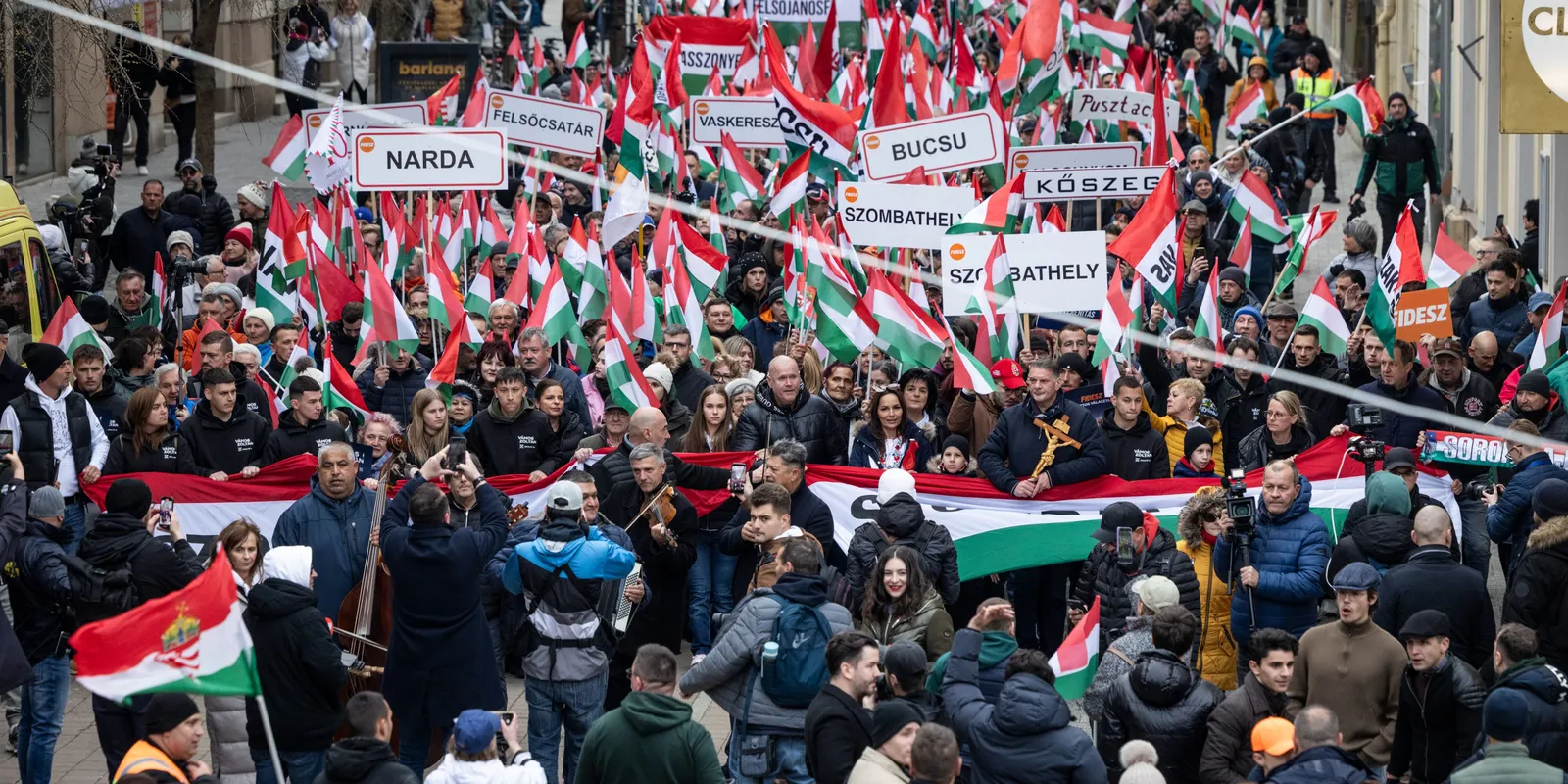 Folytatódik Orbán Viktor országjárása