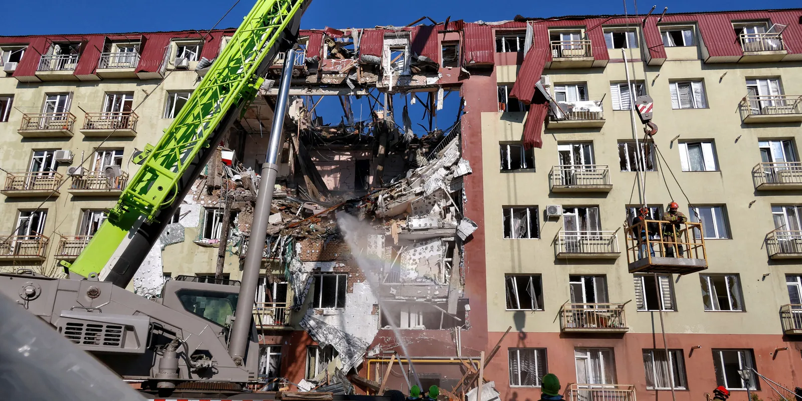 Kisgyermek is meghalt: meddig húzza Zelenszkij a háborút?