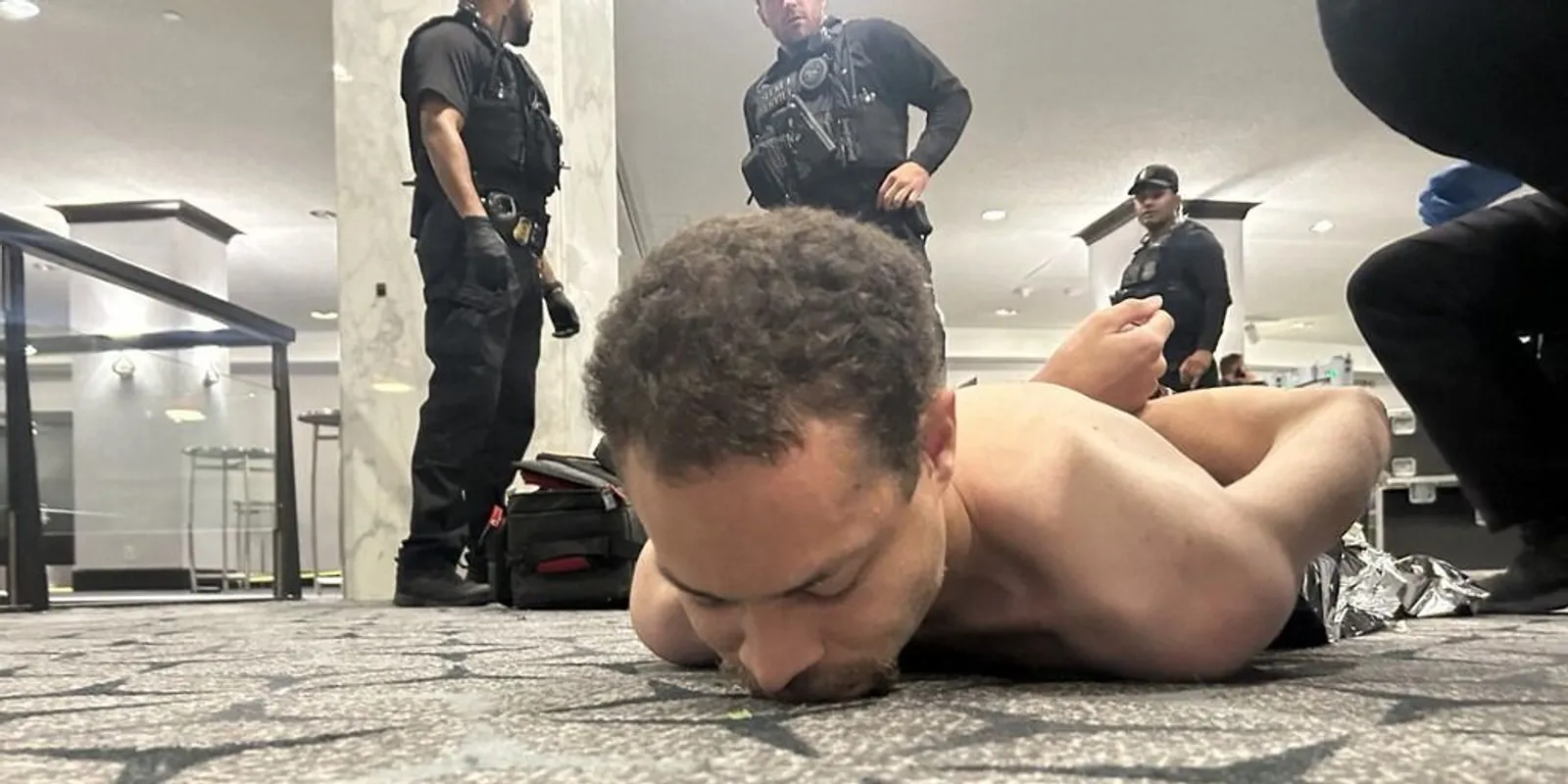 Így jutott be a támadó a Fehér Házi tudósítók vacsorájára