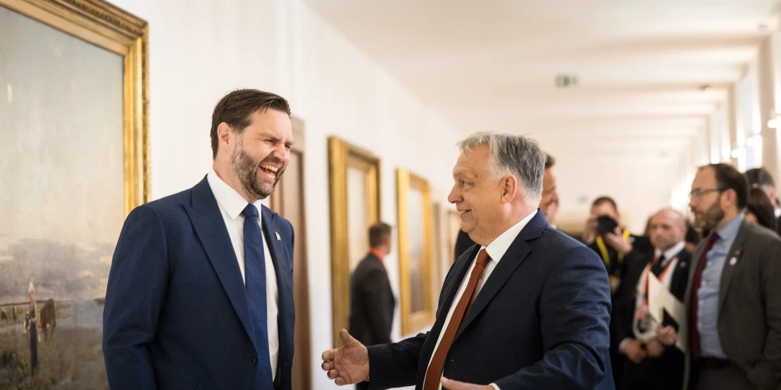 Kulisszatitkok: Így telt Orbán Viktor napja