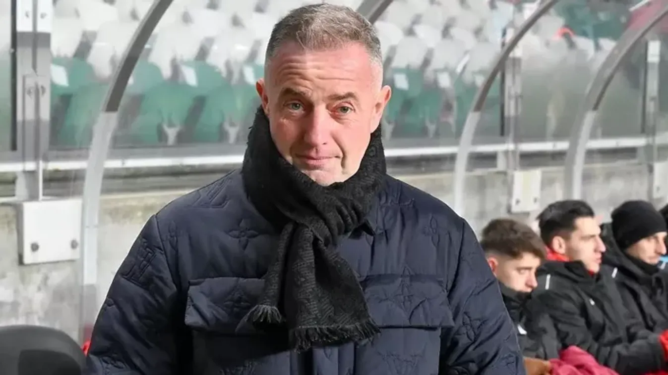 „Holnaptól távozhatnak is" - Magyar edző így még nem szállt bele a focistáiba