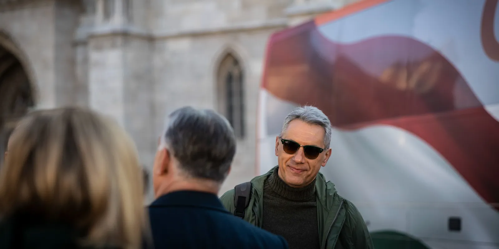 Lázár János: „A tét a magyarok biztonsága és pénze!”