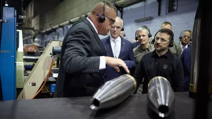 Rekordösszegű pénzt költött fegyverekre az emberiség tavaly