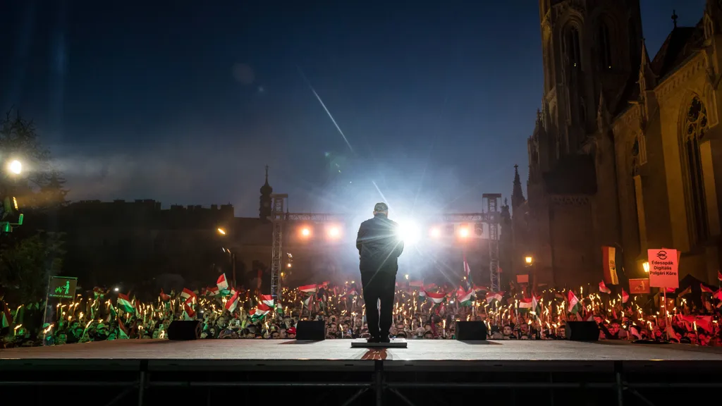 2026.04.11.Orbán Viktor-Kampány Záró-Országjárás-Budapest Szentháromság tér