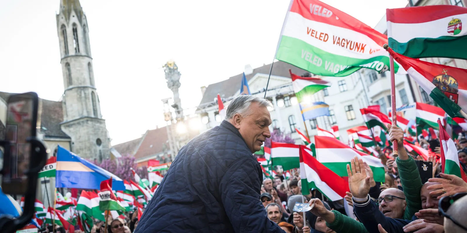 Orbán Viktor különleges videót osztott meg az országjárásról