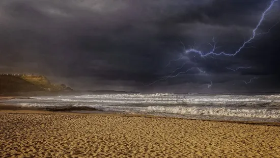 Kitálalt a médium: hátborzongató jóslatot tett 2026-ra