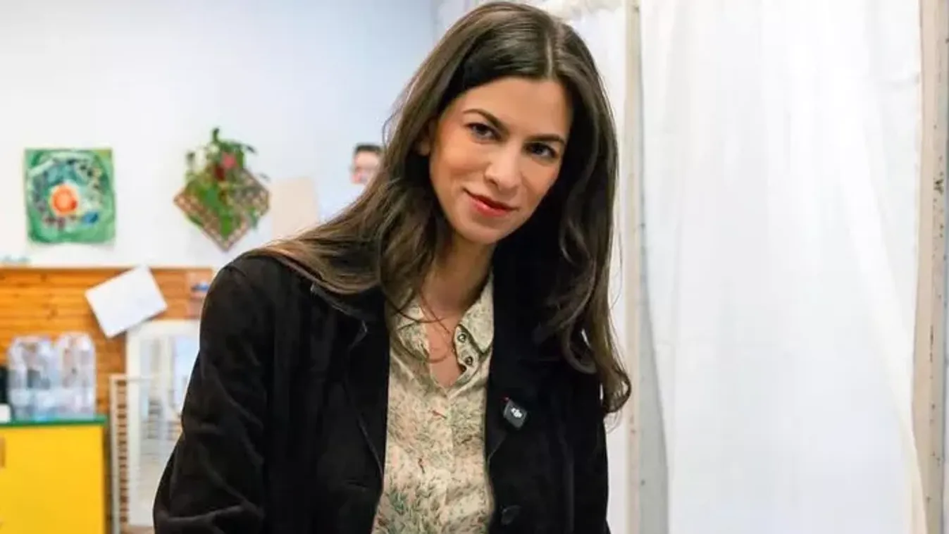 Szentkirályi Alexandra: Kizöldült a magyar vidék, tavasz van!