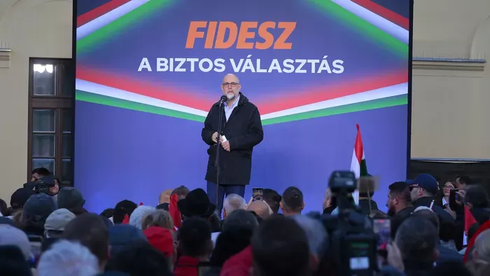 Kelemen Hunor: Mi nem határon túli magyarok vagyunk, hanem határtalanul magyarok