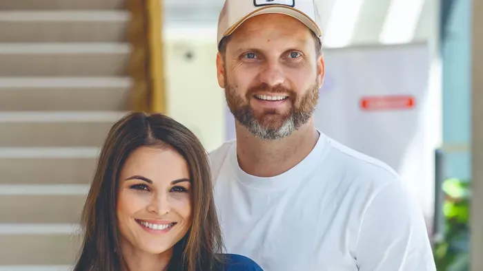 Műtéte után elhagyta az országot Nádai Anikó és vőlegénye