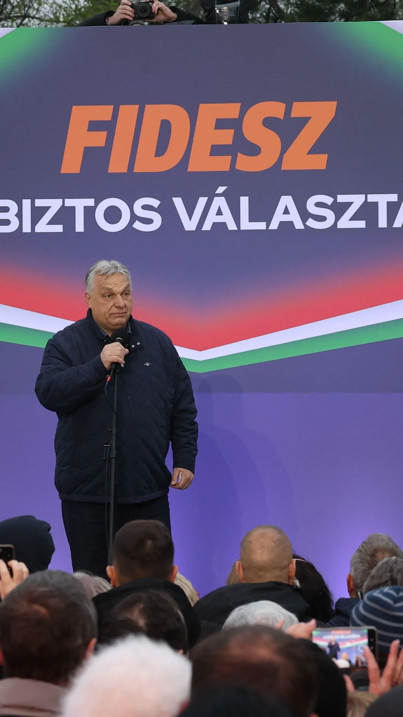 Orbán Viktor: Ez a választás a magyar családok pénzéről is szól