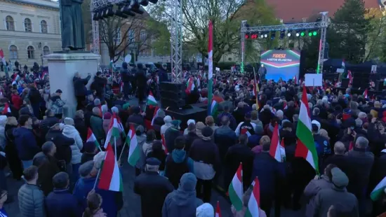 Orbán Viktor Szentesen kimondta: győzelemre állunk! - így reagált a tömeg