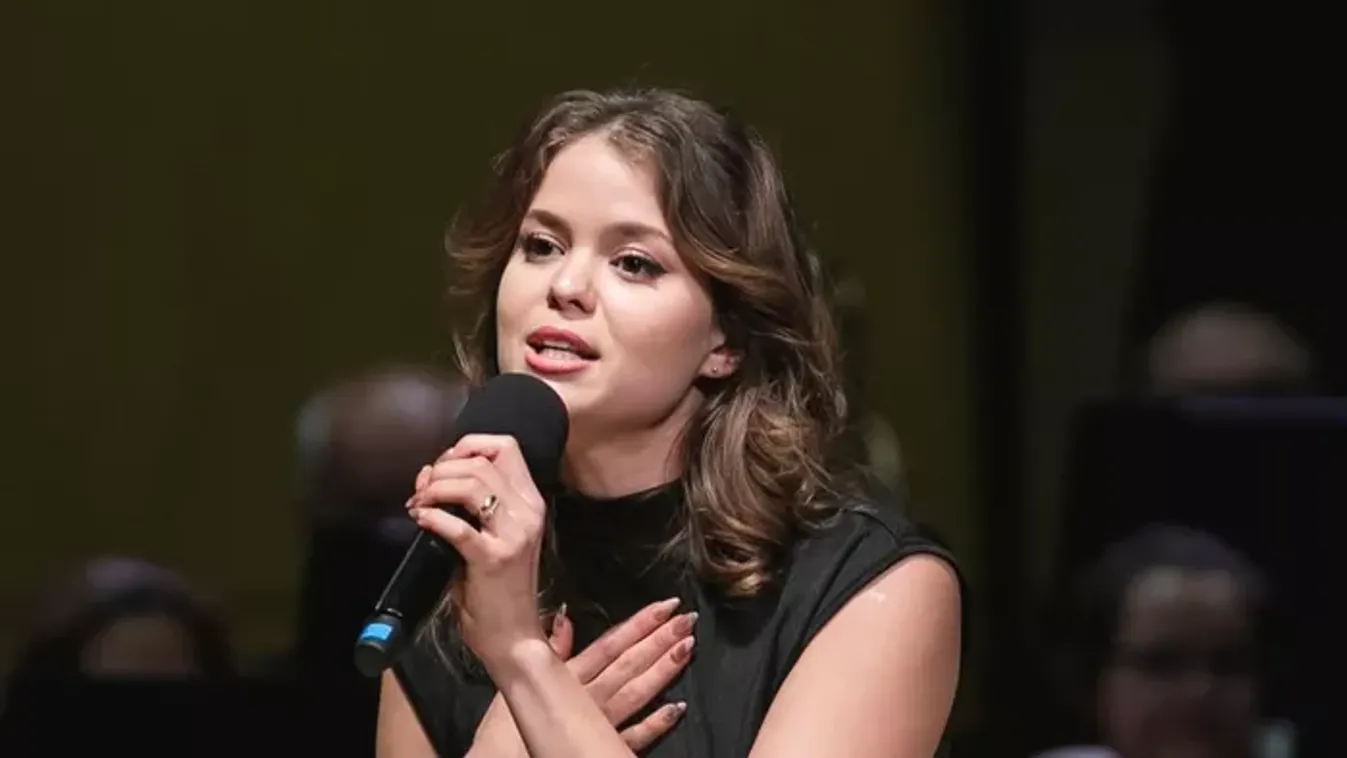 Nagy Bogi válása után vele tölti a húsvétot