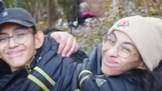 „Összenőtt ikrek vagyunk - az egyikünk férjnél van, és döntöttünk a gyerekvállalásról”