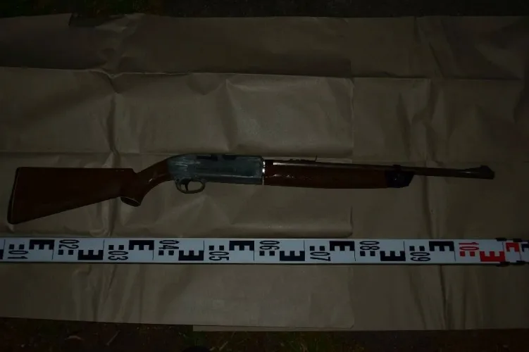 A fenyegetőző szomszédra hívták a rendőröket