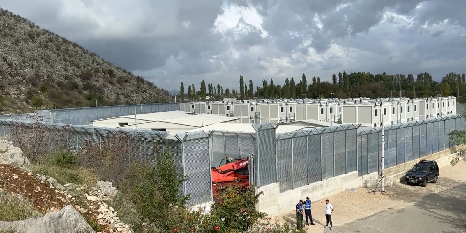 Mégsem jogsértő a migránsok Albániába szállítása?