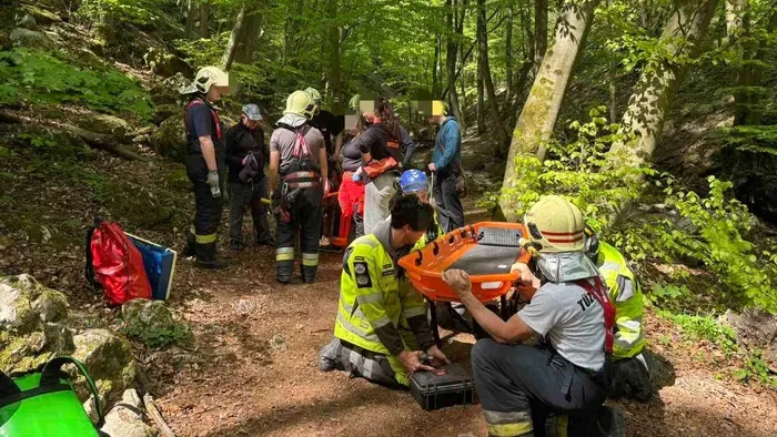 Idős asszony életét mentették meg a Pilisben