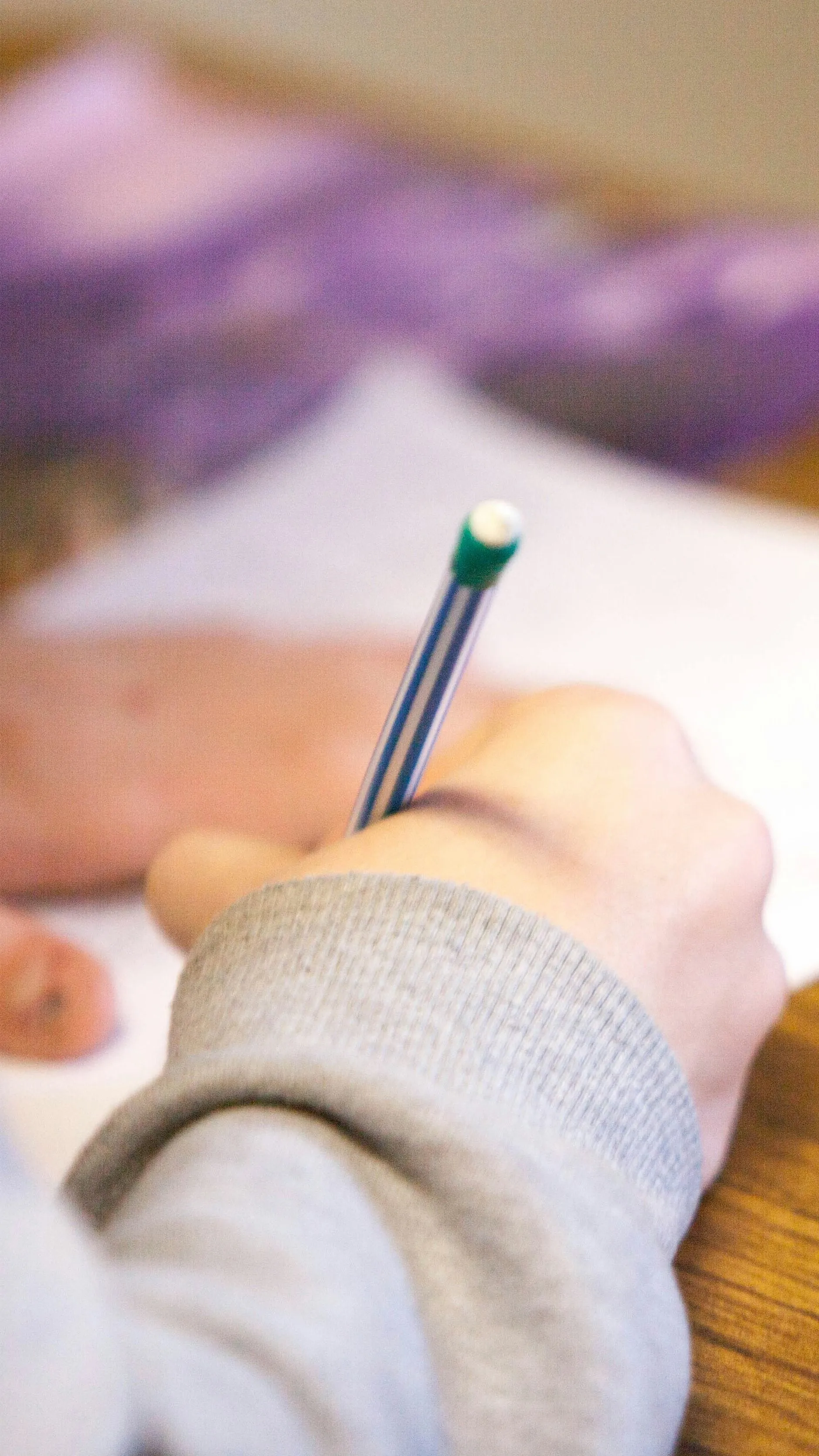 Okosszemüvegekkel csalnak a vizsgákon a kínai diákok