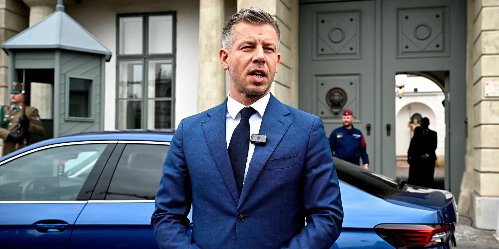 Magyar Pétert irányba tették a kommentelők