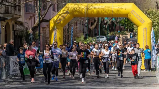 Egy futással bárki tehet az autizmussal élőkért – Esőmanók futnak Szekszárdon
