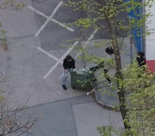 kukákat vertek szét