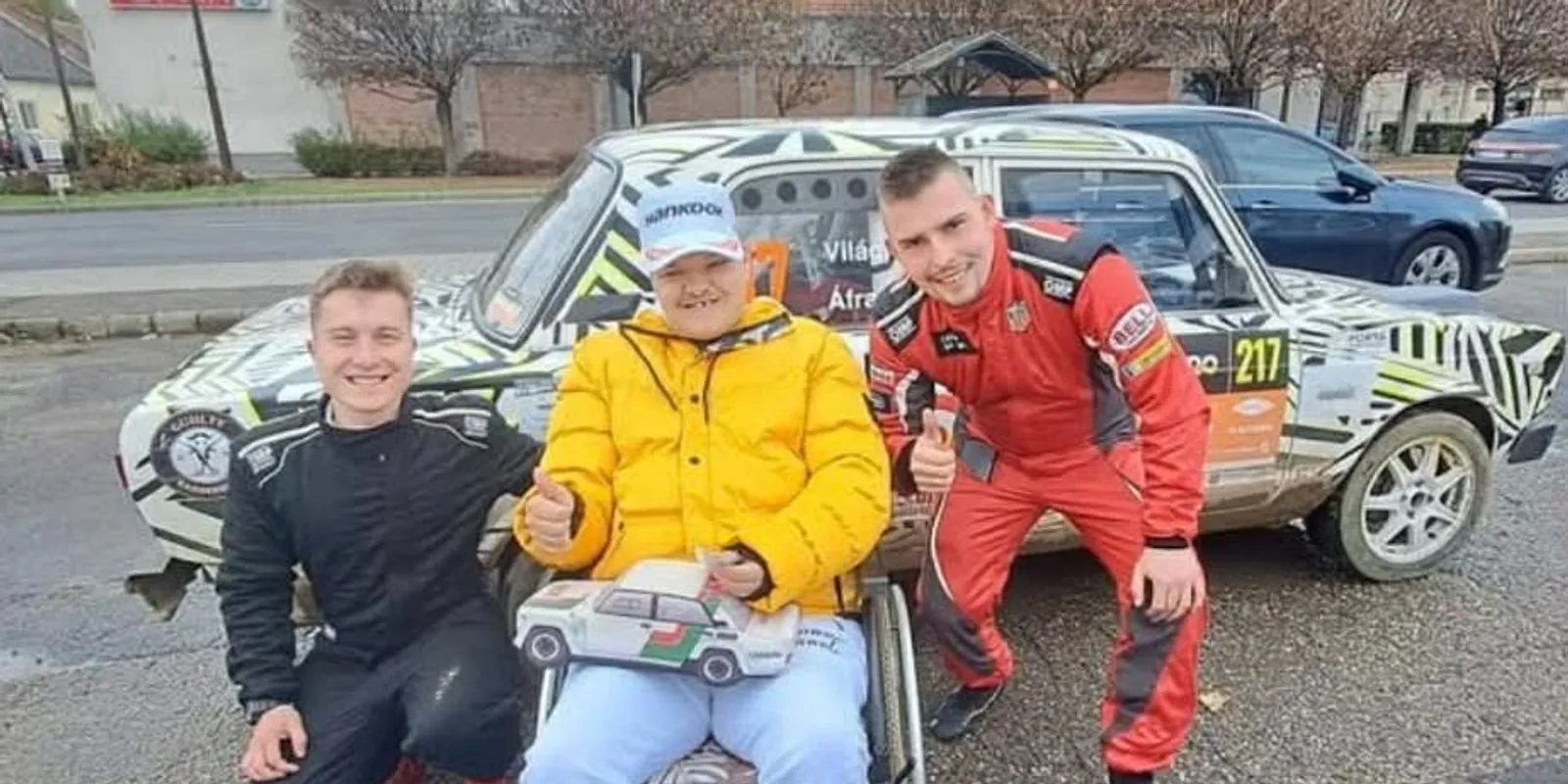 Kedvenceitől kapott támogatást a súlyos beteg Bence