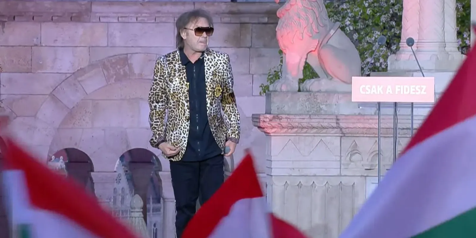 Így adott zenei leckét a kormánypárt az ellenzéknek Szikora Róbert által