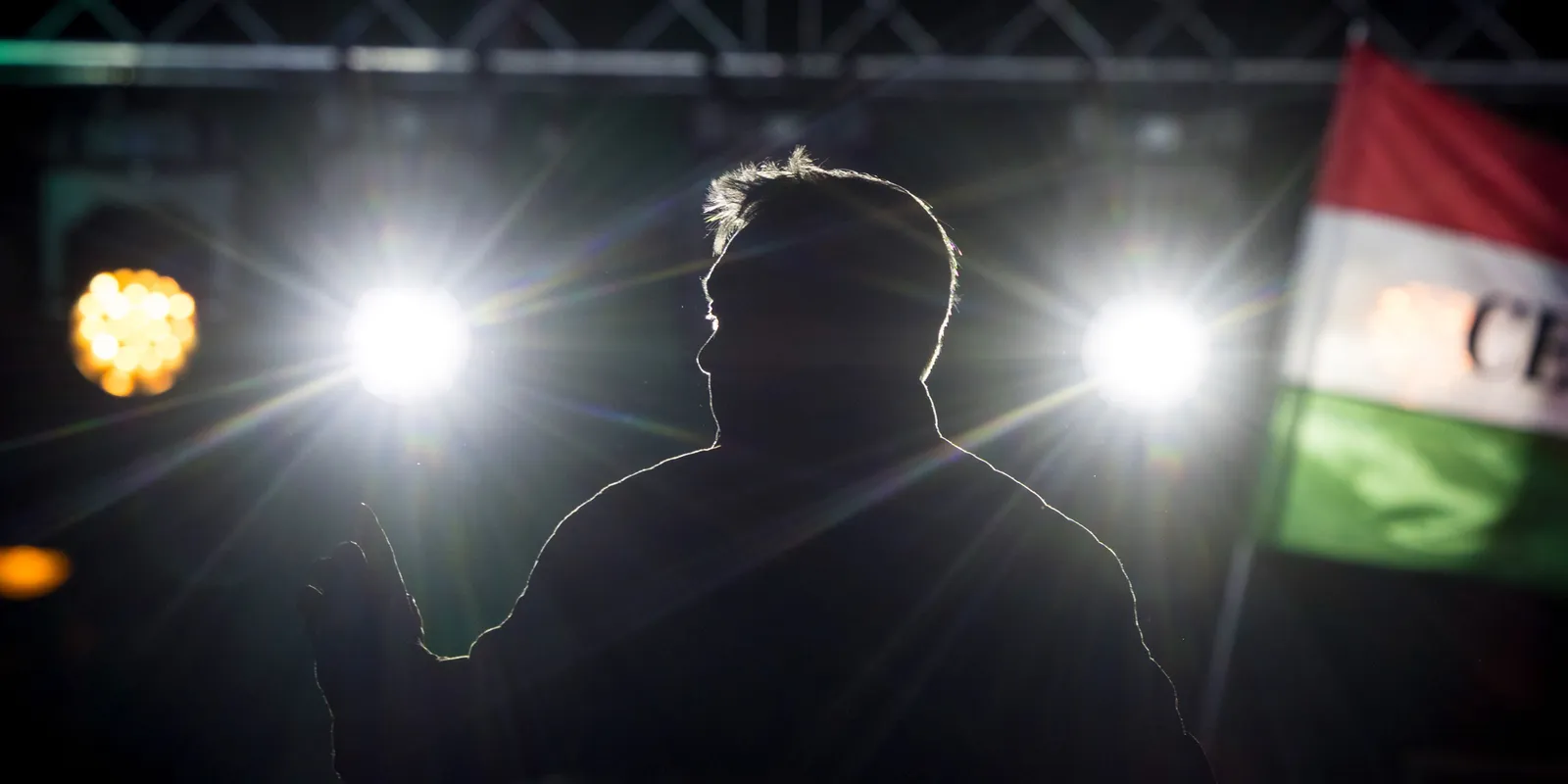 Orbán Viktor: Kezdődik!