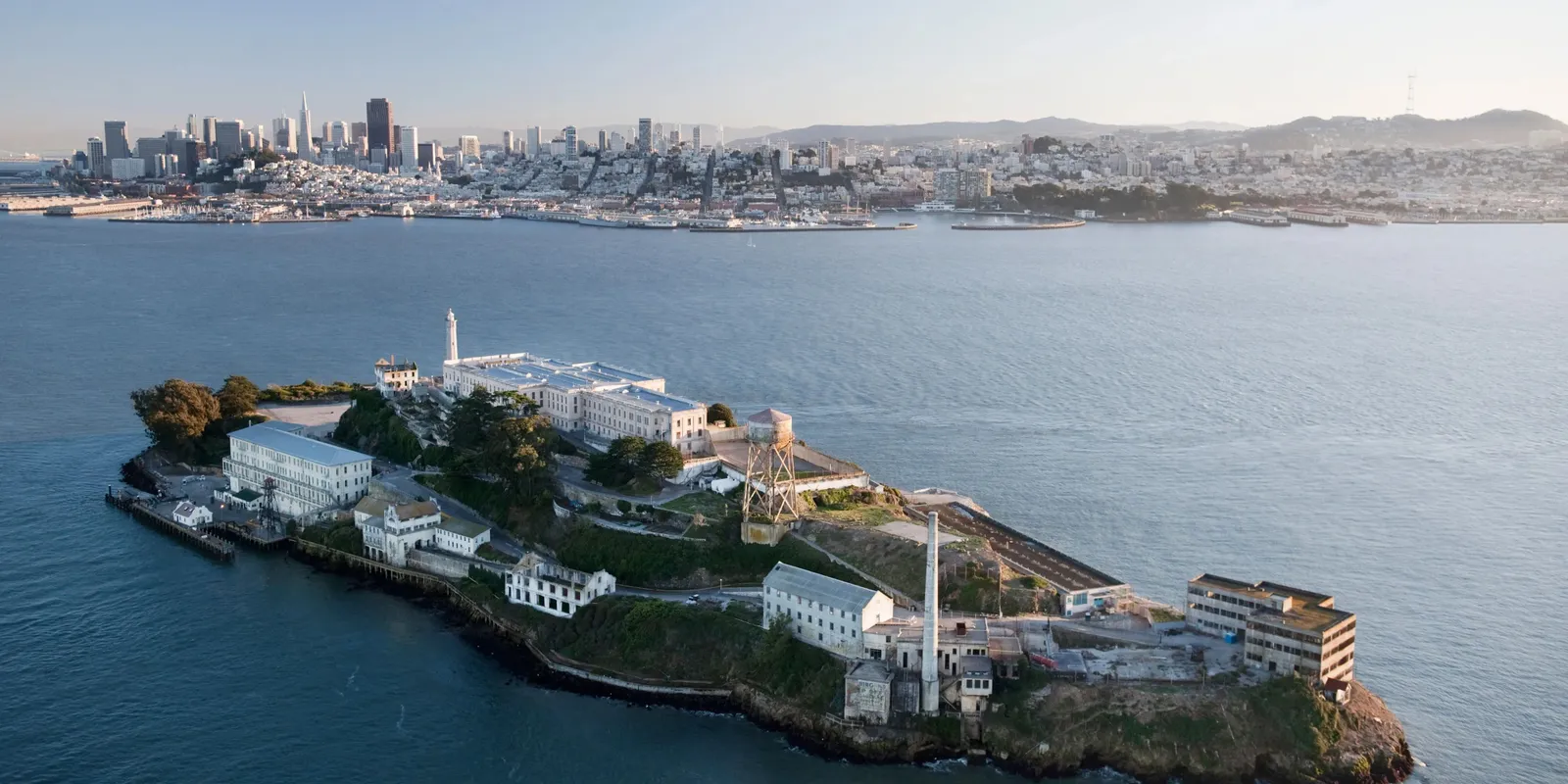 Trump tényleg újranyitja a hírhedt Alcatraz börtönt