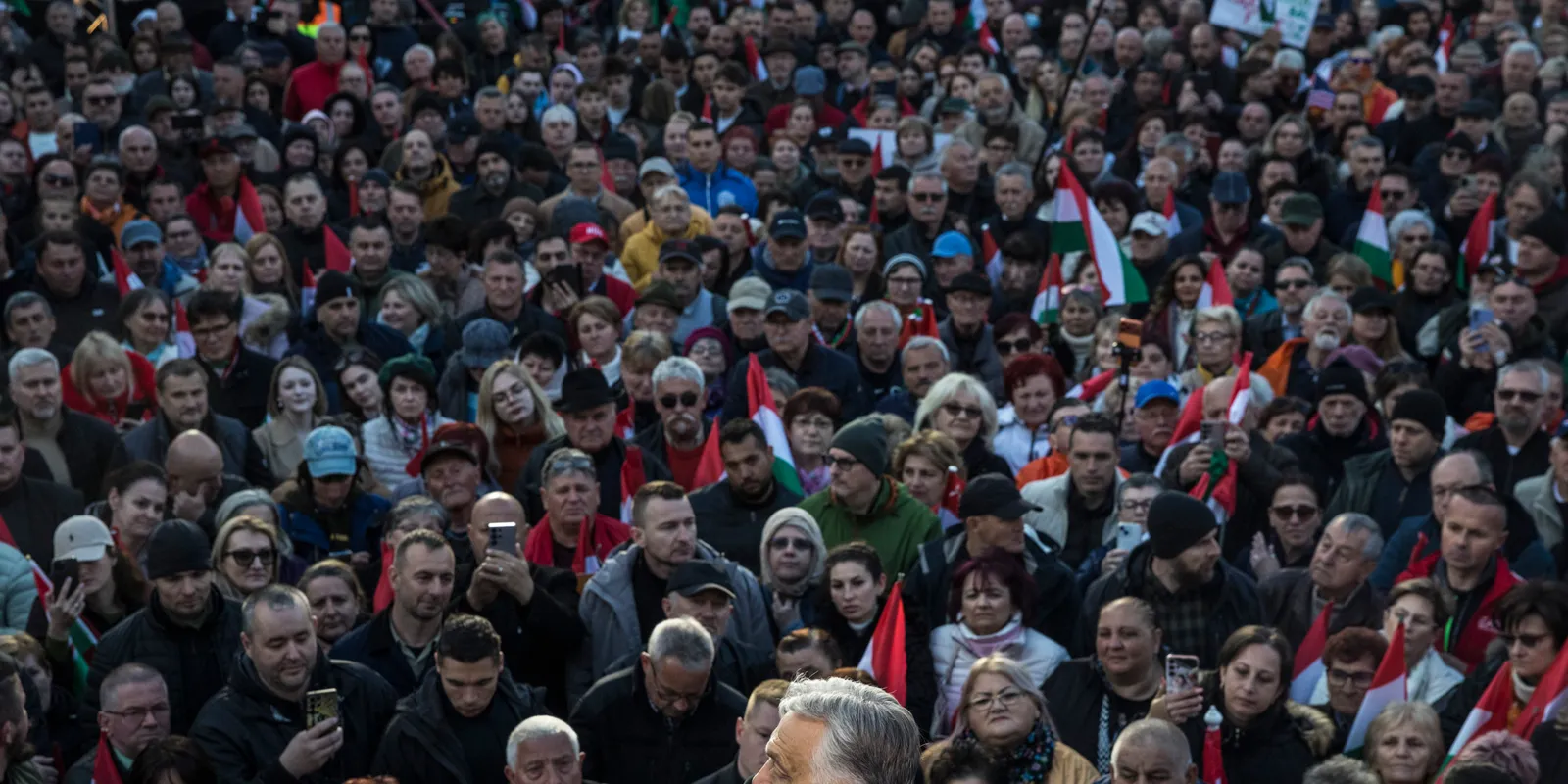 Megható idézet került egy táblára a debreceni országjáráson