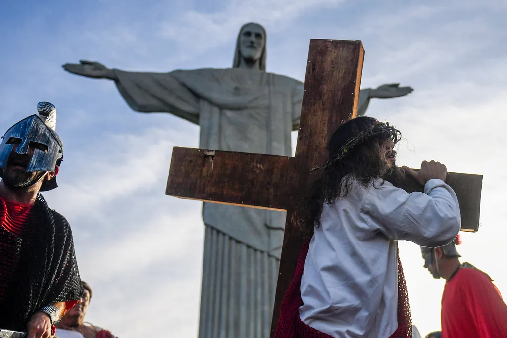 nagypéntek galéria