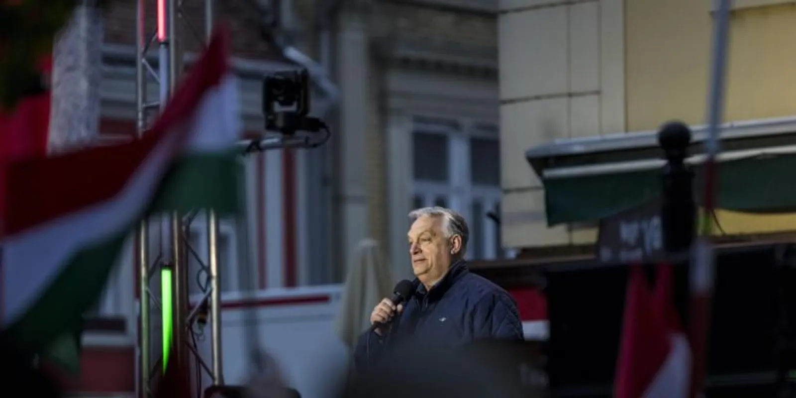 Ki alakítson kormányt: Zelenszkij vagy Orbán Viktor?