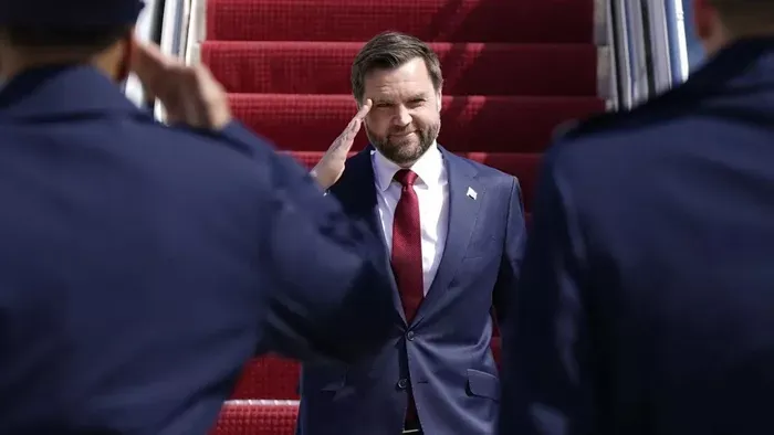 Itt kövesd az amerikai alelnök és Orbán Viktor találkozóját!