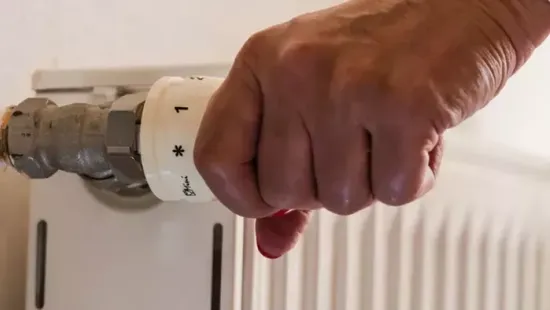 Magyar Péter tanácsadója szerint a rezsicsökkentés rossz