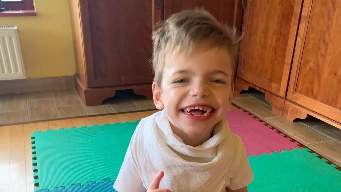 Kisfiam majdnem meghalt az intézetben.