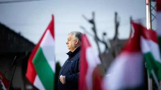 Orbán Viktor: Mindegy mit követelnek a brüsszeliek, Magyarország a védett üzemanyagárak rendszerét fenntartja