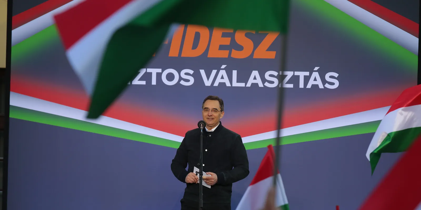 Országjárás: Debrecenben óriási a tömeg, nagy a tét