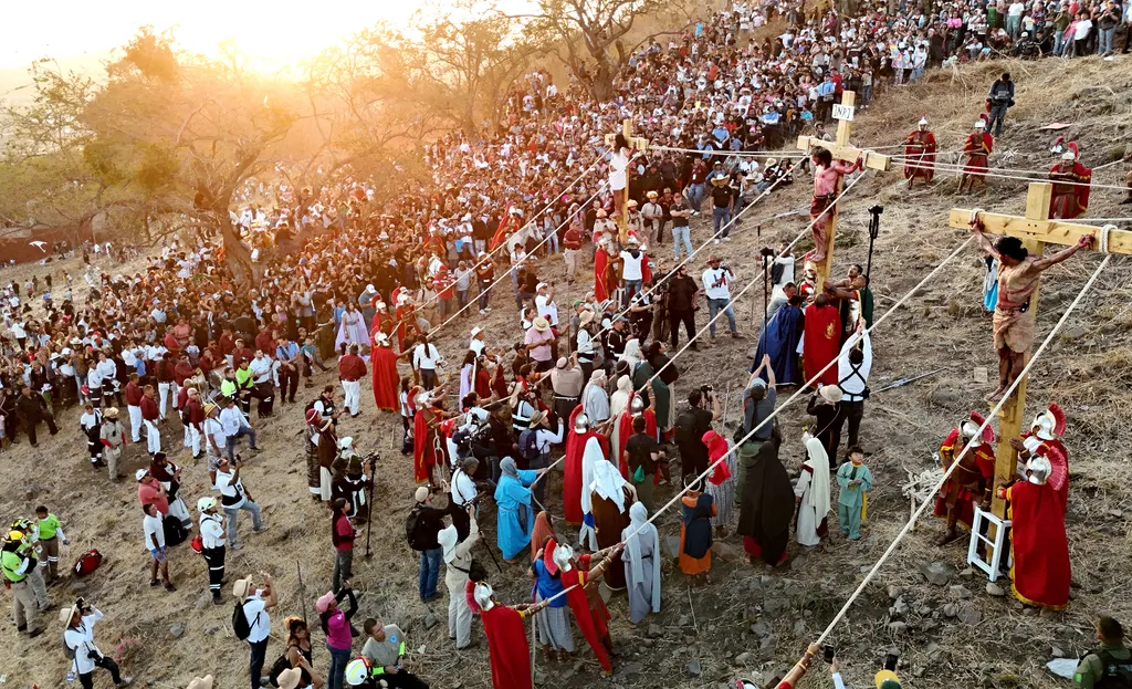 nagypéntek galéria