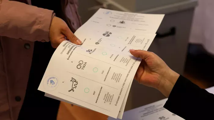 Szalay-Bobrovniczky Kristóf: Senki se maradjon otthon!