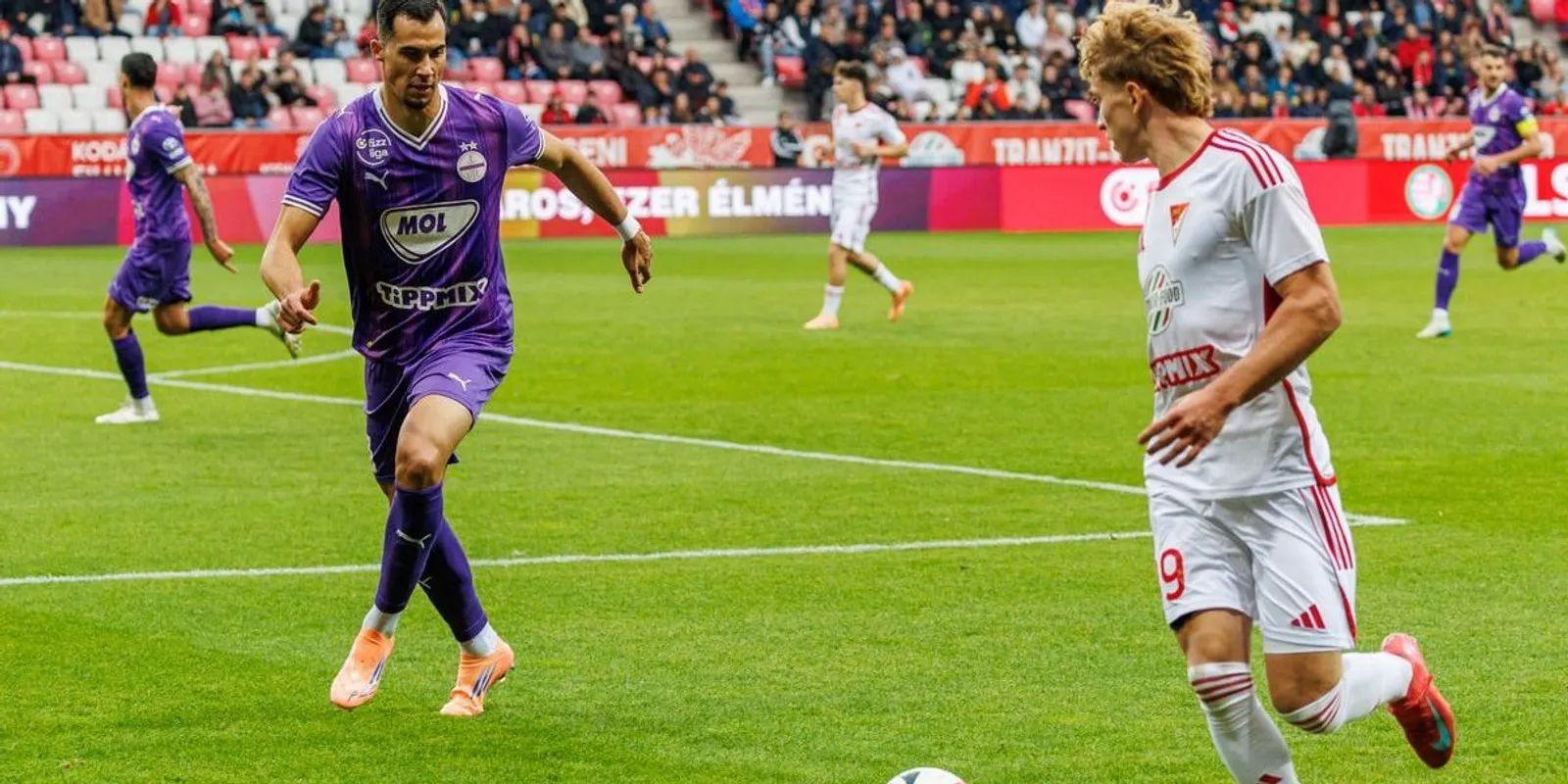 „Jól jár vele a magyar futball" - ifjú sztárt ünnepelnek Debrecenben